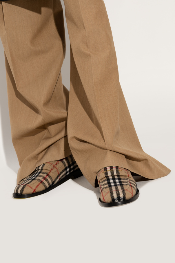 Burberry best sale print loafers